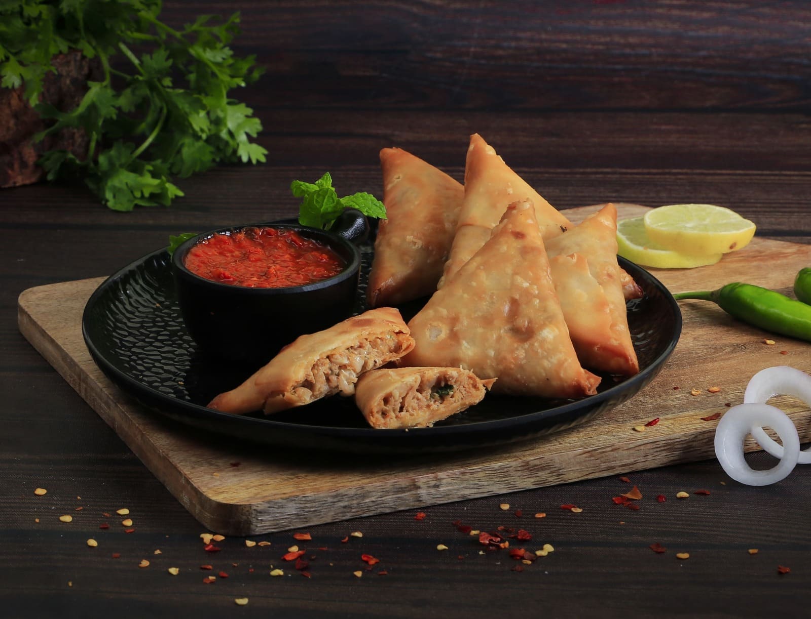 Chicken Kheema Samosa (5 Pcs)